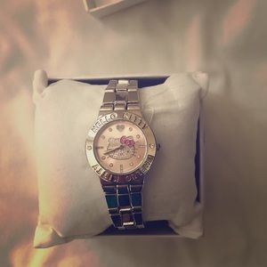 Hello Kitty watch with case